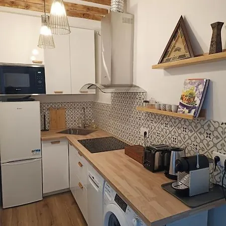 Appartement, Nation, 1mn A Pied Du Metro 1,2,6,9 Et Rer A, 2-6p,2br- 2 Toilet-1wc * Paris