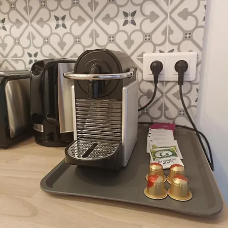 Appartement, Nation, 1mn A Pied Du Metro 1,2,6,9 Et Rer A, 2-6p,2br- 2 Toilet-1wc Apartment Paris