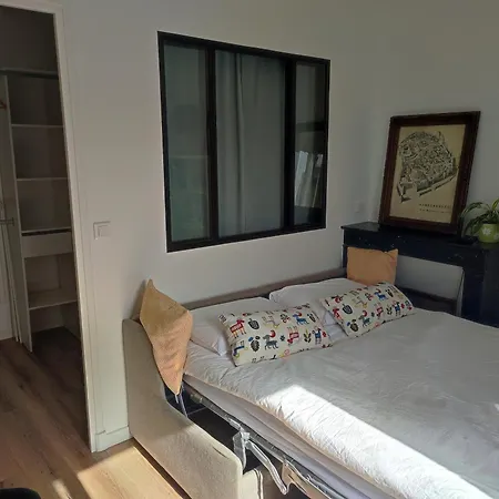 Appartement, Nation, 1mn A Pied Du Metro 1,2,6,9 Et Rer A, 2-6p,2br- 2 Toilet-1wc Apartment *